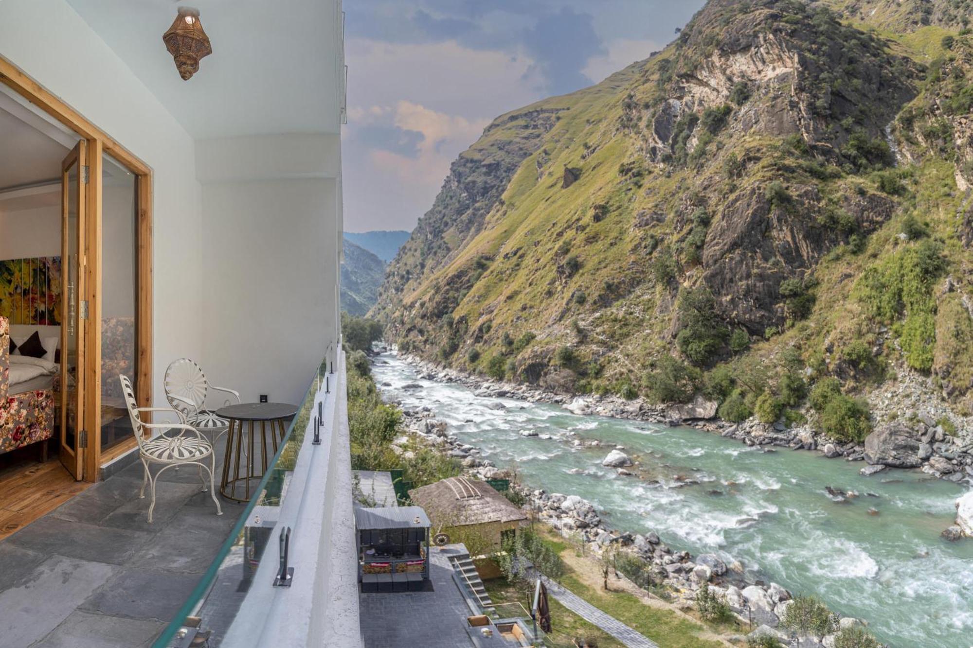 Echor Palm Bliss Riverside Resort & Spa Kasol Exterior photo