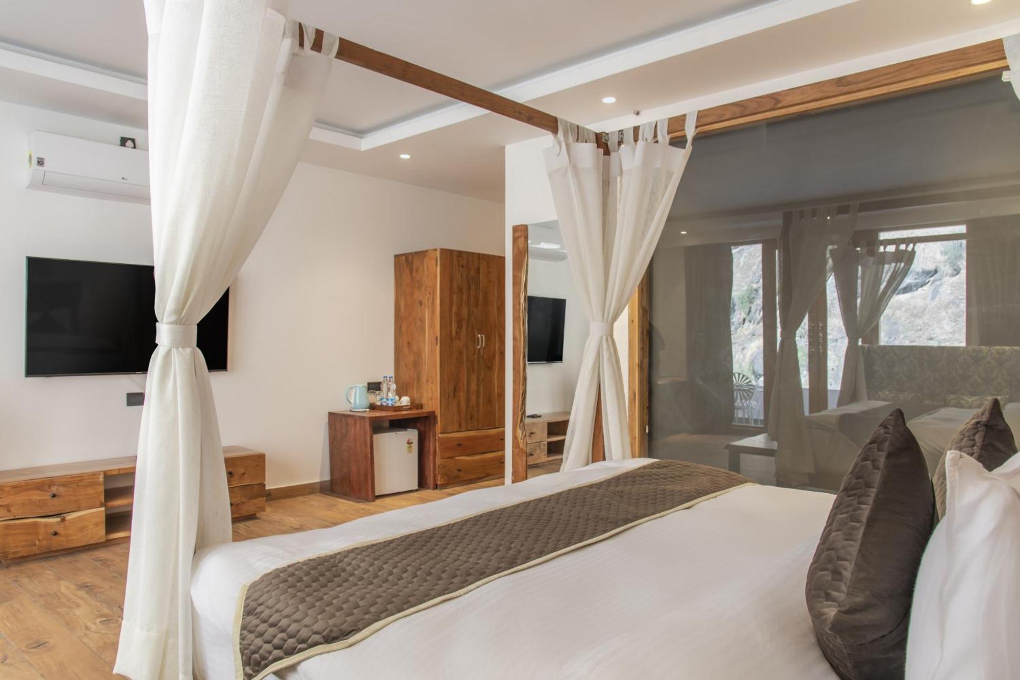 Echor Palm Bliss Riverside Resort & Spa Kasol Exterior photo
