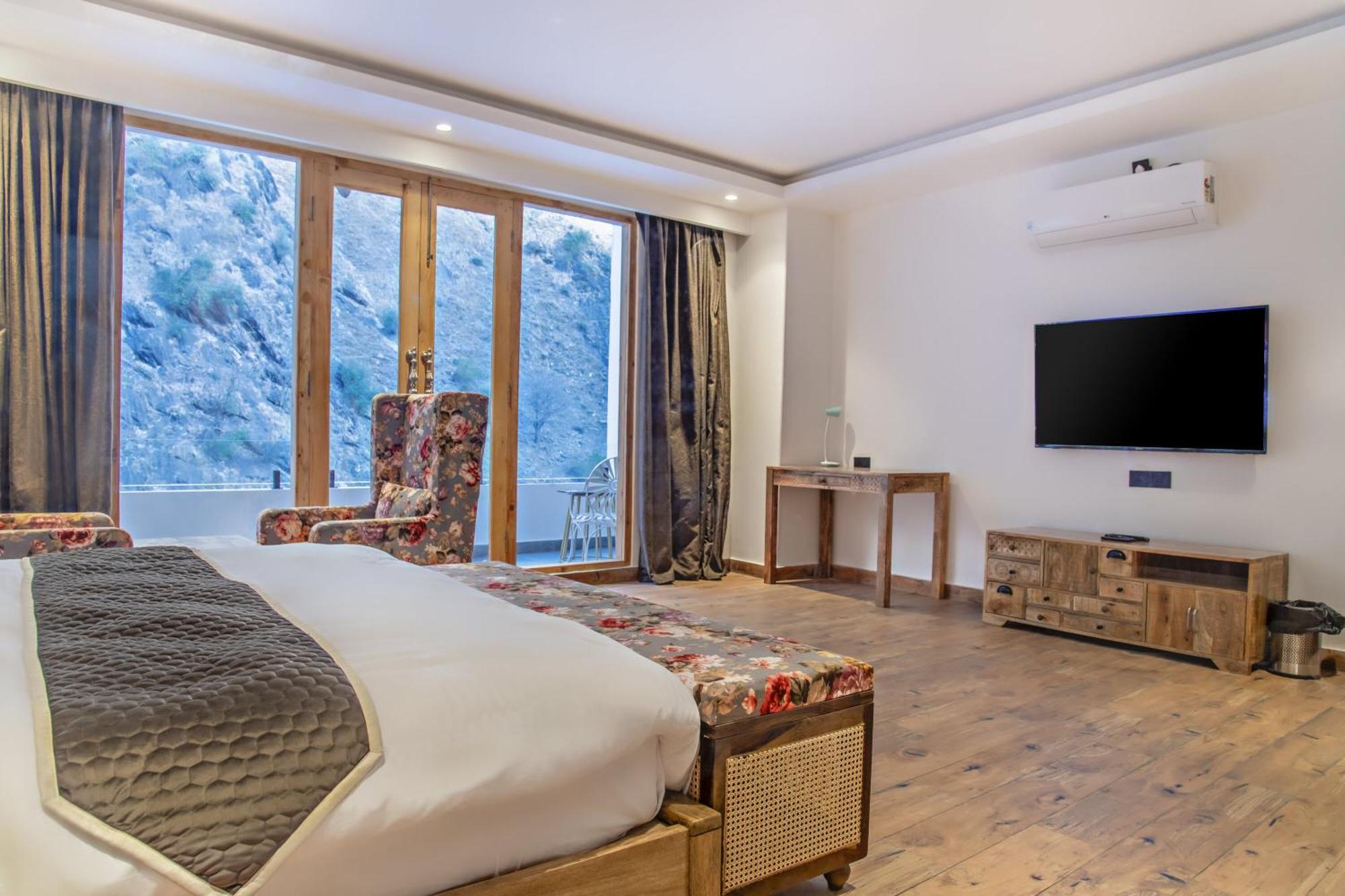 Echor Palm Bliss Riverside Resort & Spa Kasol Exterior photo