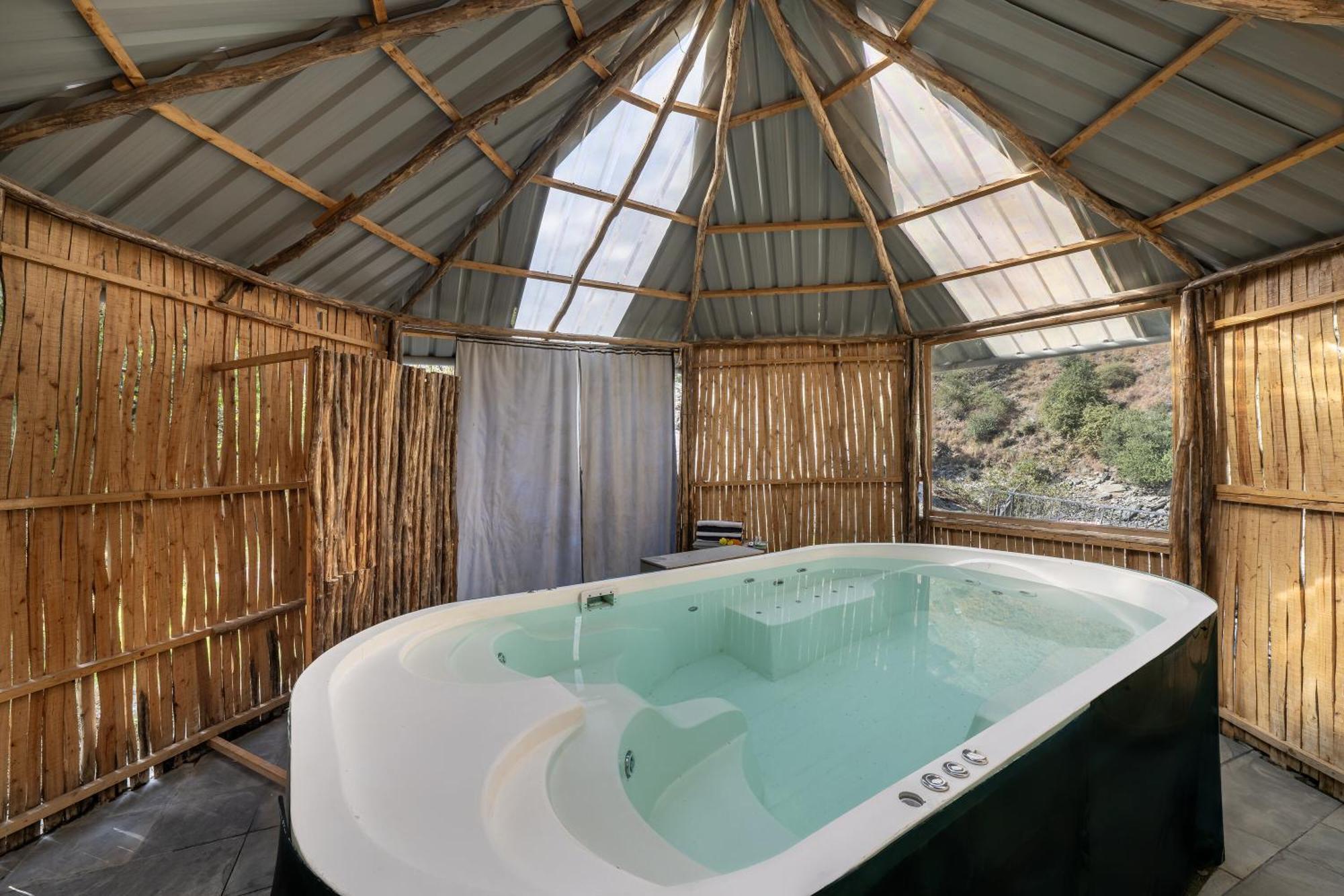 Echor Palm Bliss Riverside Resort & Spa Kasol Exterior photo